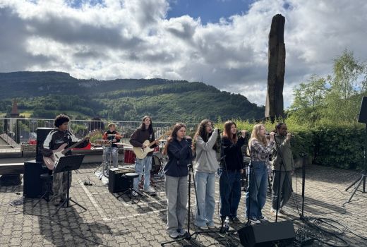 Pausenplatzkonzert der Band KSTh
