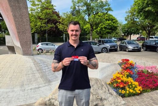 Pro Patria Balsthaler Klasse verdient am Emmentalischen Schwingfest ein Sackgeld und sammelt für den guten Zweck